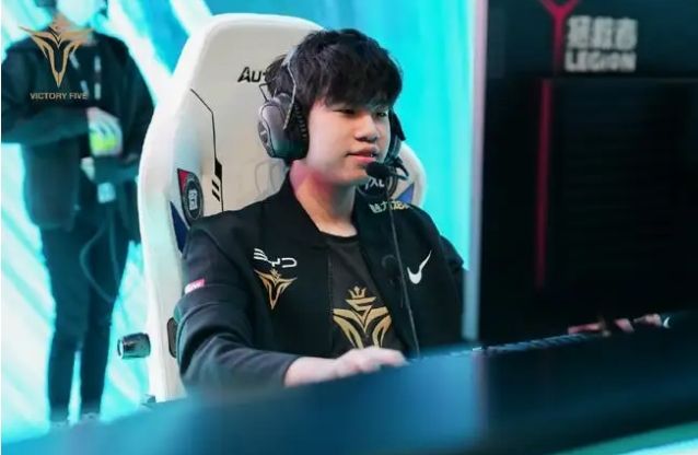 T新加坡大 T新加坡大