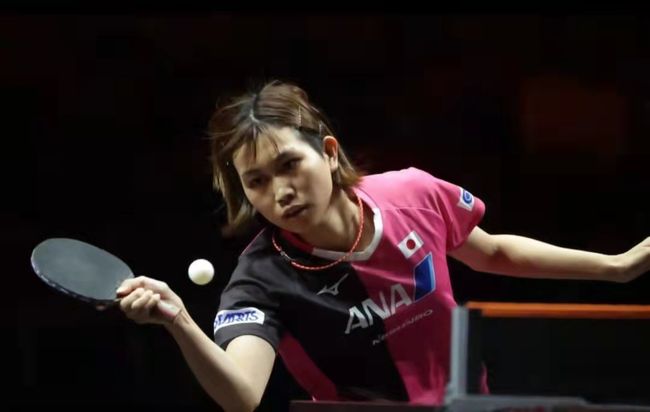 巴塞罗那的 巴塞罗那的