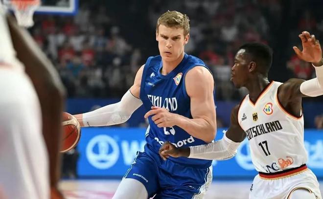 19岁小将击败德约科维奇，首夺迈阿密大师赛冠军.